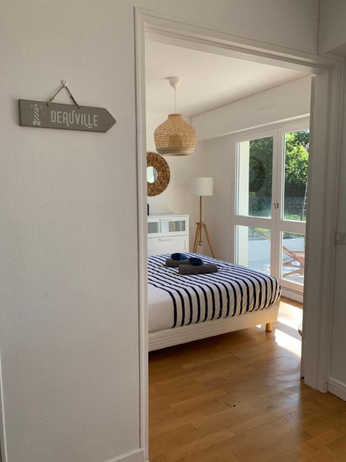 Hauteurs de Trouville - Apt rénové 2/3 pièces avec terrasse au calme Esterno foto