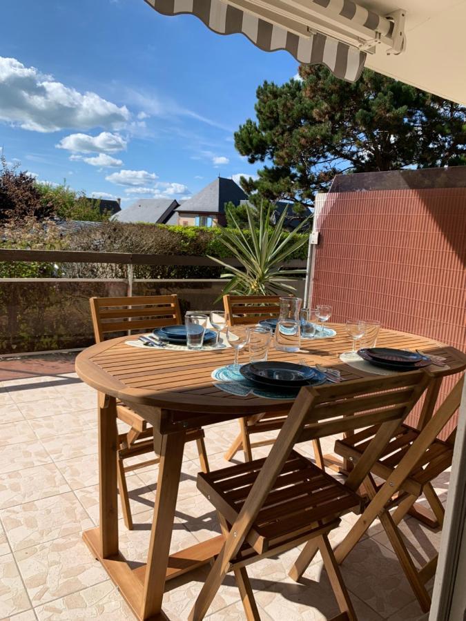 Hauteurs de Trouville - Apt rénové 2/3 pièces avec terrasse au calme Esterno foto