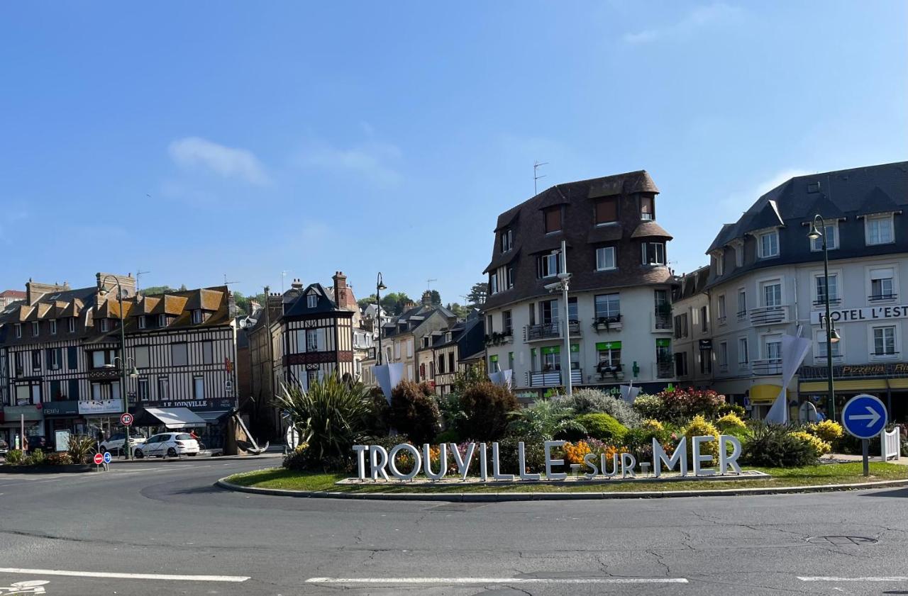 Hauteurs de Trouville - Apt rénové 2/3 pièces avec terrasse au calme Esterno foto